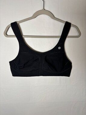 Lululemon black sports bra (size tag missing, estimated S/M based on fit)